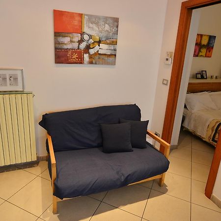 Appartement Casa Crissi à Alba  Extérieur photo