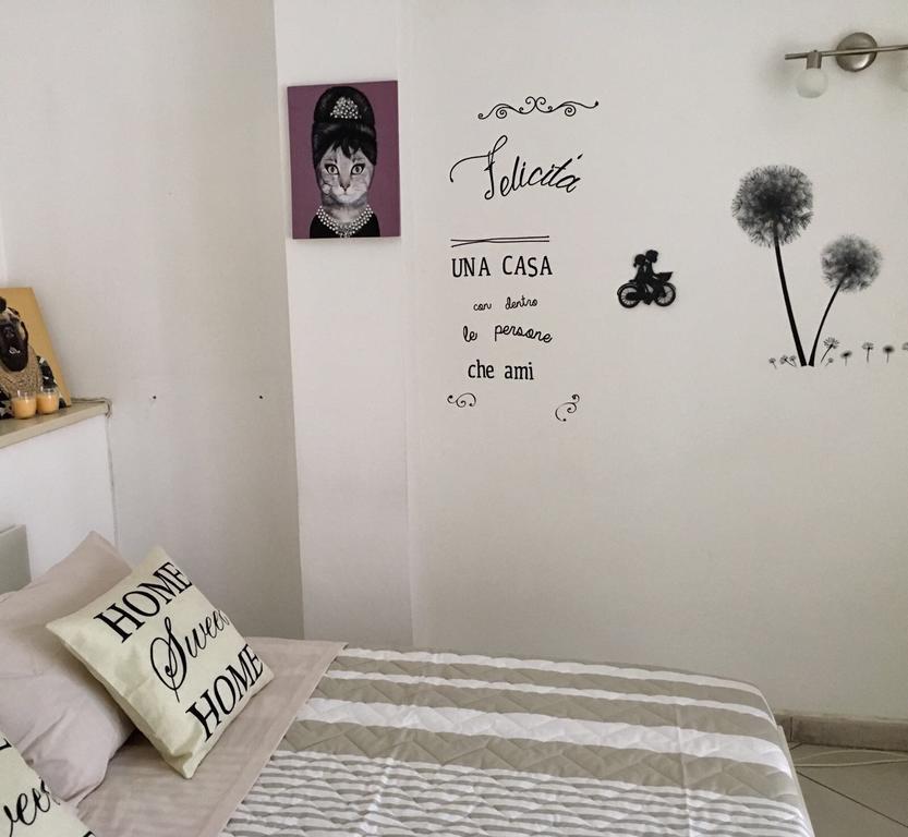 Appartement Casa Crissi à Alba  Extérieur photo