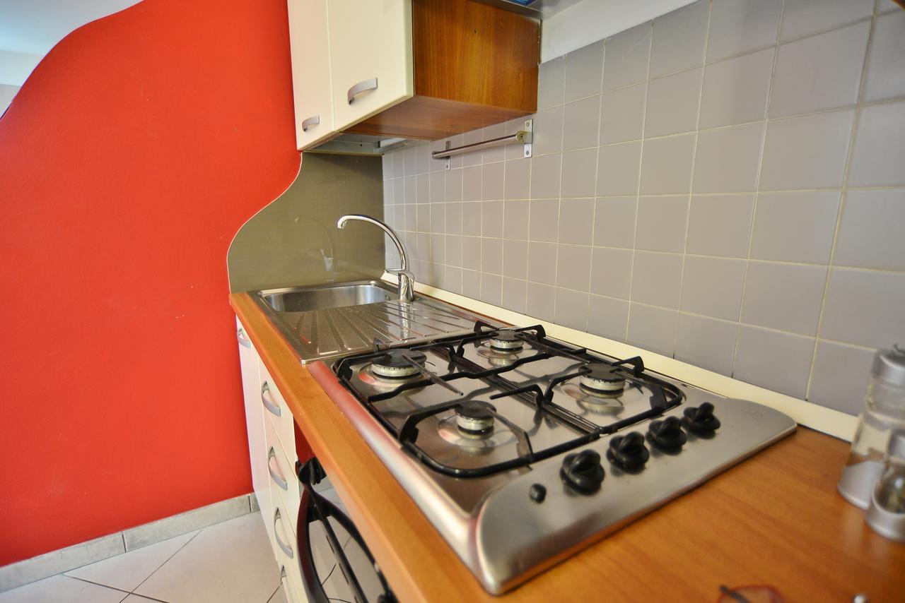 Appartement Casa Crissi à Alba  Extérieur photo