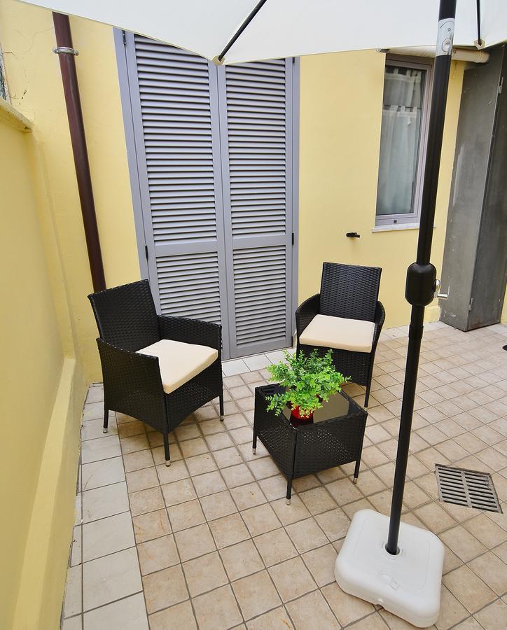 Appartement Casa Crissi à Alba  Extérieur photo