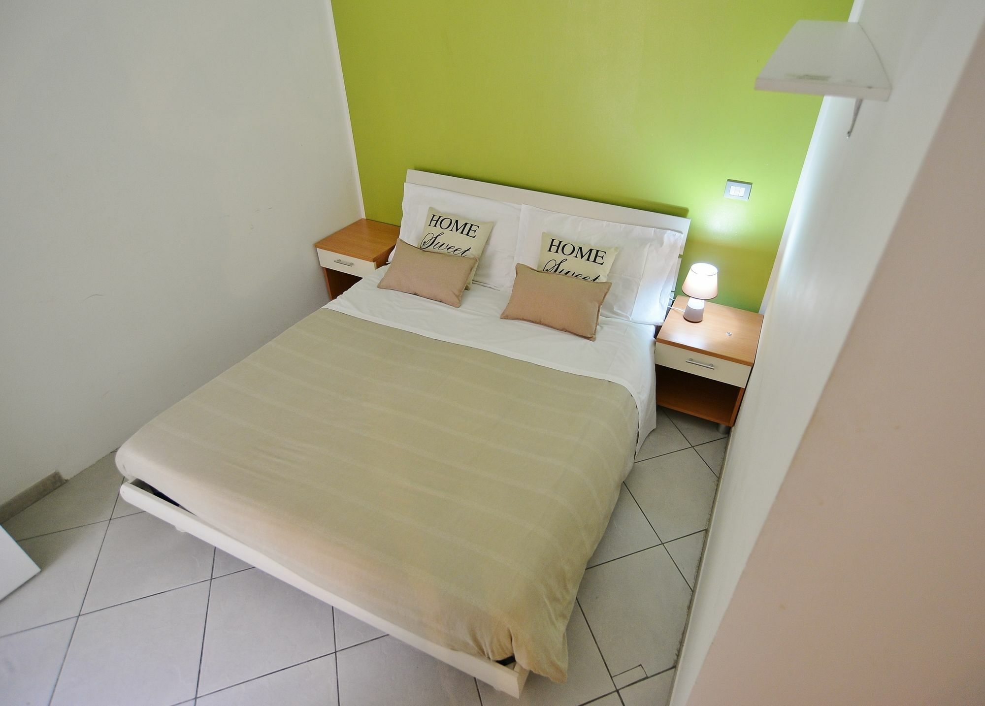 Appartement Casa Crissi à Alba  Extérieur photo
